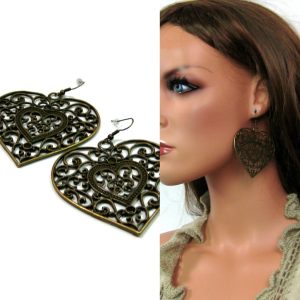Boucles d&rsquo;oreilles fantaisie coeur métal bronze